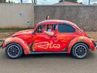 Major louco pelo Flamengo fez o Fusca mais rubro-negro da cidade