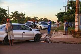 Mudan&ccedil;a no sentido das ruas causa acidente em regi&atilde;o com tr&acirc;nsito embaralhado