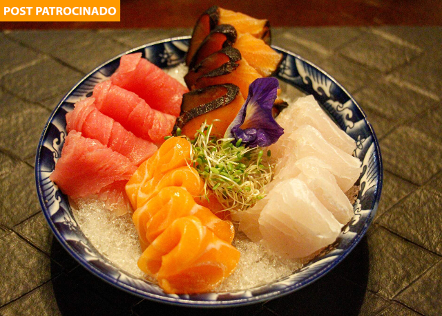 Restaurante une comida oriental e contemporânea na mesma mesa