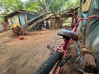 A cada dia de chuva, viver em comunidade repleta de &aacute;rvores &eacute; desesperador