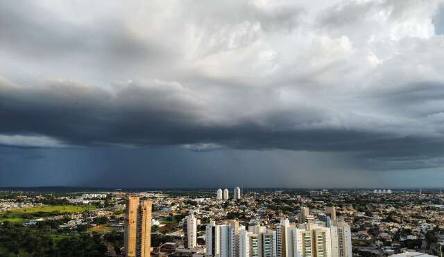 Mais &aacute;gua vindo: MS est&aacute; sob alerta de temporal com ventos de 100 km/h