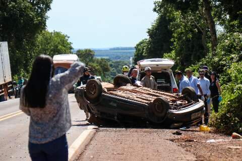 Motorista que morreu em capotagem na BR-262 era t&eacute;cnico de enfermagem