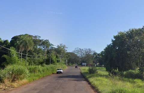 Durante corrida, motorista de aplicativo &eacute; rendido por dupla e tem carro roubado