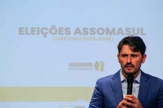 Por unanimidade, prefeito de Itaquira&iacute; &eacute; eleito presidente da Assomasul