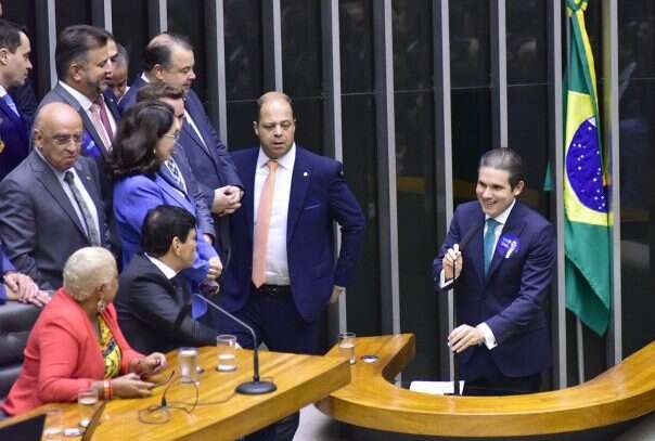 Hugo Motta &eacute; o novo presidente da C&acirc;mara dos Deputados