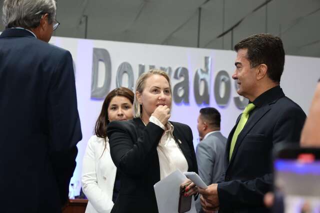 Na C&acirc;mara, prefeito promete tratar vereadores de oposi&ccedil;&atilde;o como aliados