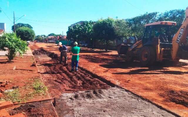 Moradores antecipam liga&ccedil;&atilde;o de esgoto, mas Sanesul alerta para riscos