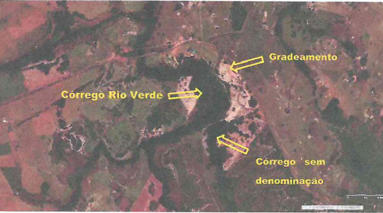 Fazenda &eacute; multada em R$ 100 mil por lama que sujou o Rio Verde