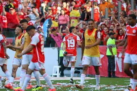 Cl&aacute;ssicos agitam o s&aacute;bado pelos estaduais, com direito a Grenal e Fla-Flu