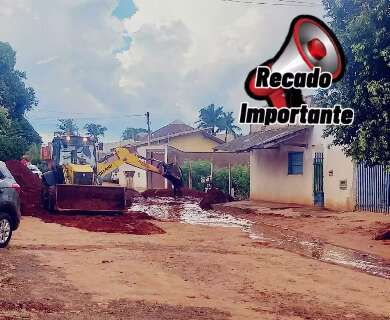 Prefeitura afirma que est&aacute; fazendo obra em rua intransit&aacute;vel pr&oacute;ximo a escola 