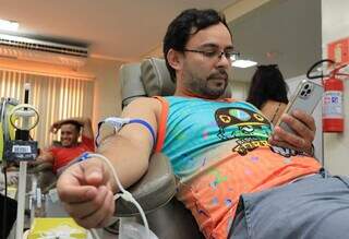 Blocos de Carnaval se encontram para doar sangue antes da folia