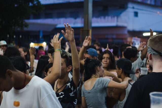 Hoje tem Bloco &ldquo;T&aacute; Dando Pinta&rdquo; e concurso &ldquo;Mais Pintosa do Carnaval&rdquo;