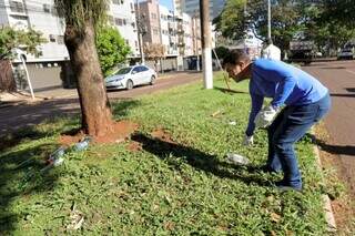 Mar&ccedil;al vira gari e pega no pesado por um dia