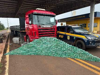 PRF intercepta caminh&atilde;o com 400 kg de coca&iacute;na, 2&ordf; grande apreens&atilde;o do dia