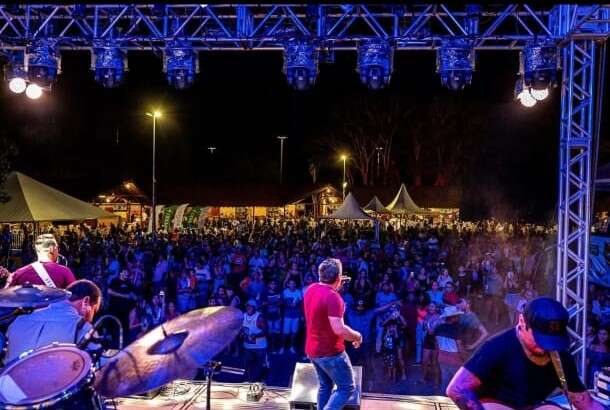 Cach&ecirc; de show revolta e gera den&uacute;ncia sobre falta de m&eacute;dicos em Miranda