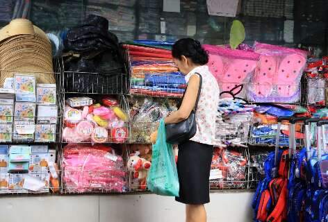 Sem feriado, mercados e com&eacute;rcios da Capital abrem durante o Carnaval 