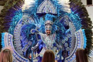 Carnavalescos da Capital vencem o Concurso de Fantasia de Corumb&aacute;