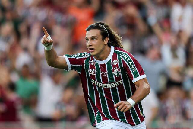 Fluminense goleia Volta Redonda e abre vantagem na semifinal do Carioca