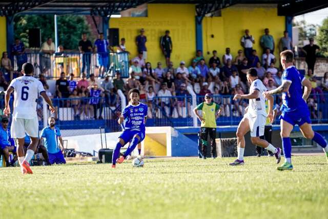 Federa&ccedil;&atilde;o de Futebol divulga datas da pr&eacute;-semifinal do estadual