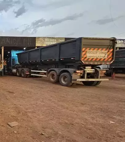 Mec&acirc;nico morre esmagado ao fazer reparo em caminh&atilde;o na oficina