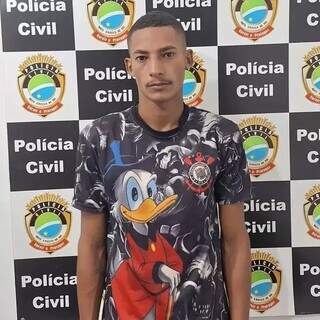 Homem achado morto em rio era pai de jovem assassinado por encapuzados
