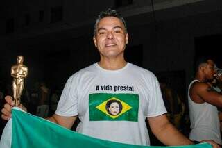 Fernanda n&atilde;o ganhou, mas a cultura voltou a vestir a bandeira do Brasil
