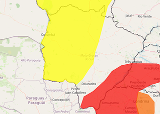 MS se divide em alertas para risco de chuva intensa e onda de calor