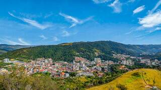 Destinos perfeitos para emendar a Páscoa e o Tiradentes 