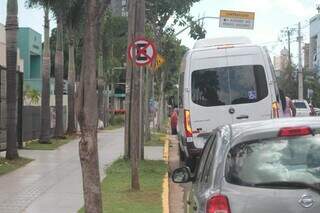 Proibi&ccedil;&atilde;o de estacionar perto de hospital faz condutor se arriscar a levar multa