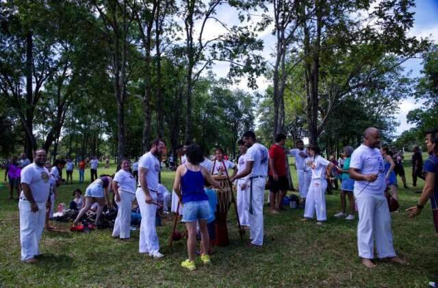 Parque recebe mais uma edi&ccedil;&atilde;o de festival com yoga, crossfit e canoagem