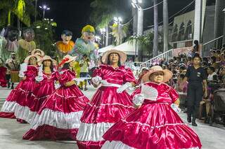 Hoje &eacute; dia de reviver o romantismo dos velhos carnavais em Corumb&aacute;