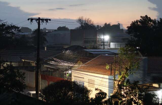 Ap&oacute;s dia quente, Campo Grande registra chuva e umidade de 60%