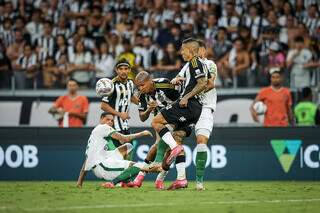 Atl&eacute;tico goleia Am&eacute;rica e fica perto do hexacampeonato mineiro