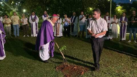 Campanha promove plantio de mudas e missa ao ar livre no Parque das Na&ccedil;&otilde;es