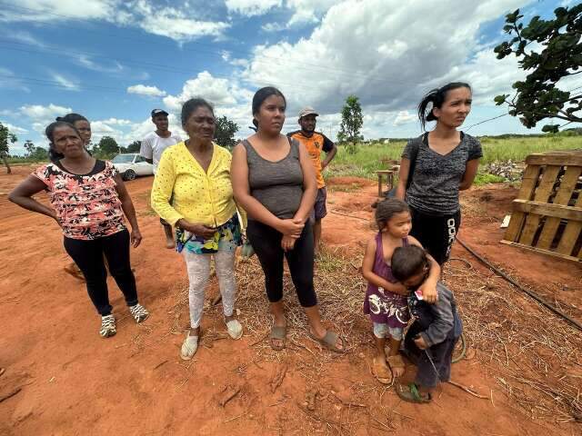 Fam&iacute;lias do Tarum&atilde; recebem prazo de 24h para desocupar &aacute;rea 