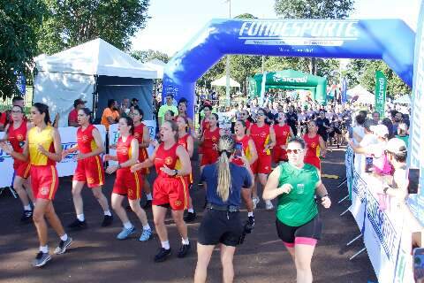 Em corrida feminina, participantes destacam amizade e empoderamento 