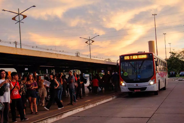 Voc&ecirc; trocaria o carro pelo &ocirc;nibus se tivesse mais investimentos no setor?