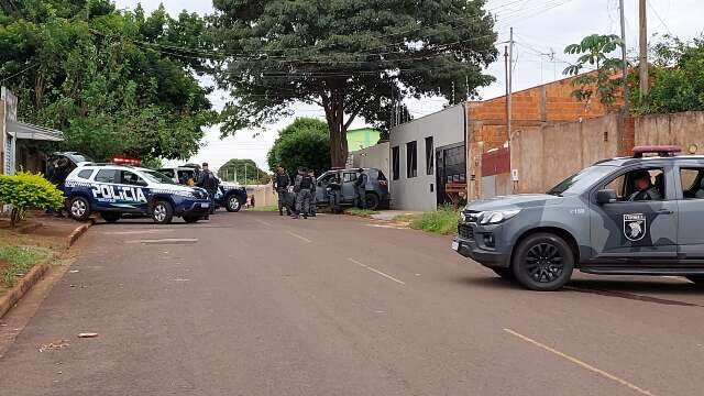 Policial militar esfaqueia vizinho na cabe&ccedil;a e &eacute; preso na Capital