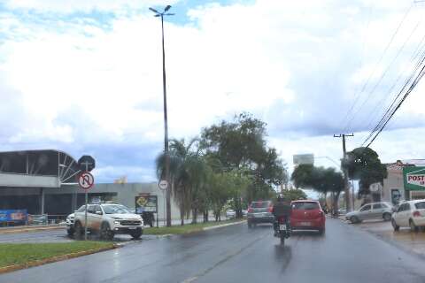 Inmet coloca MS em alerta para chuvas fortes com alagamentos 