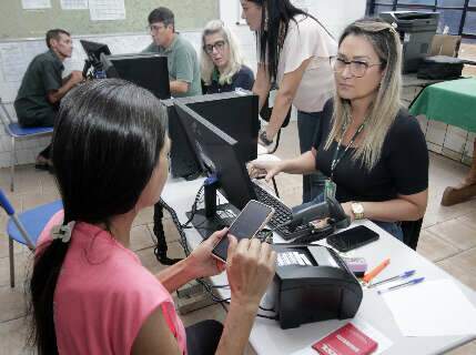 Detran leva atendimento itinerante ao distrito de Albuquerque na ter&ccedil;a