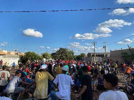 Evento de manobra &eacute; encerrado por falta de autoriza&ccedil;&atilde;o do bombeiros