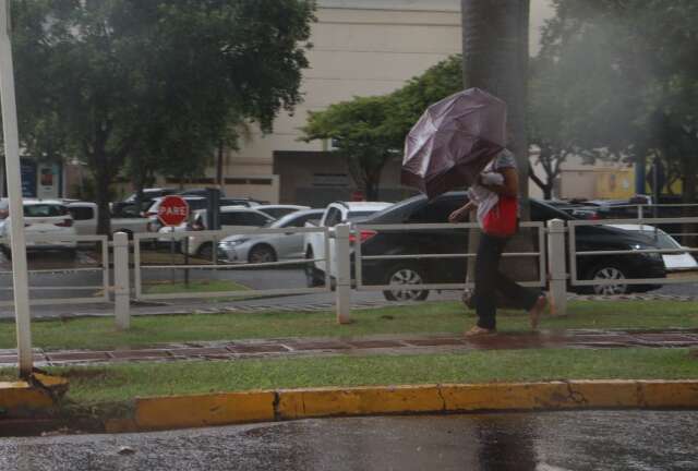 Em MS, 19 munic&iacute;pios est&atilde;o sob alerta de chuvas intensas 