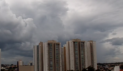 Meteorologia coloca 41 munic&iacute;pios sob alerta de tempestade