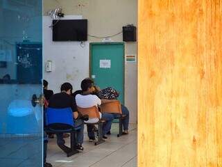 Ap&oacute;s plano emergencial, unidades de sa&uacute;de de tr&ecirc;s bairros t&ecirc;m manh&atilde; sem lota&ccedil;&atilde;o