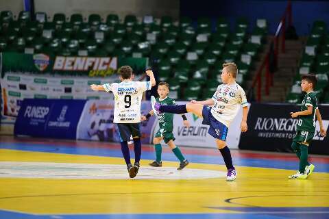 Ta&ccedil;a nacional de futsal come&ccedil;a com seis jogos no Guanandiz&atilde;o 