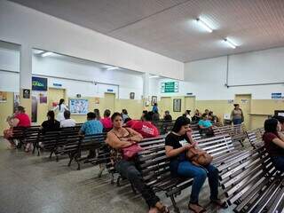 Ap&oacute;s plano emergencial, unidades de sa&uacute;de de tr&ecirc;s bairros t&ecirc;m manh&atilde; sem lota&ccedil;&atilde;o