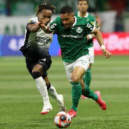 Corinthians e Palmeiras disputam título do Paulistão nesta noite