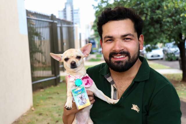 Para bancar luxos, dono fez Shakira largar vida de patricinha por crachá e CLT