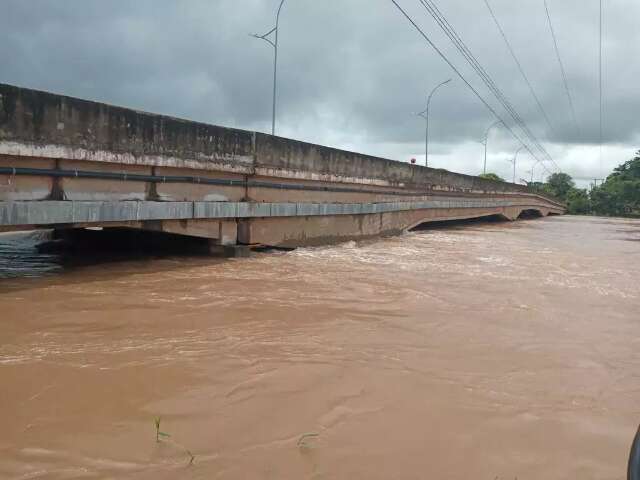 Com previs&atilde;o de chuva, Rio Taquari se aproxima de n&iacute;vel de emerg&ecirc;ncia 