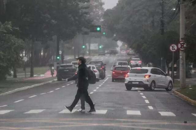 Inmet emite alerta de chuvas intensas e queda de temperatura em MS